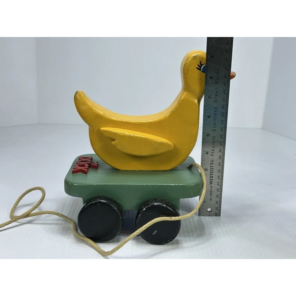 Vintage Pull Behind Wooden Duck Pull Toy It's Beak Opens Closes When Pulled 1987